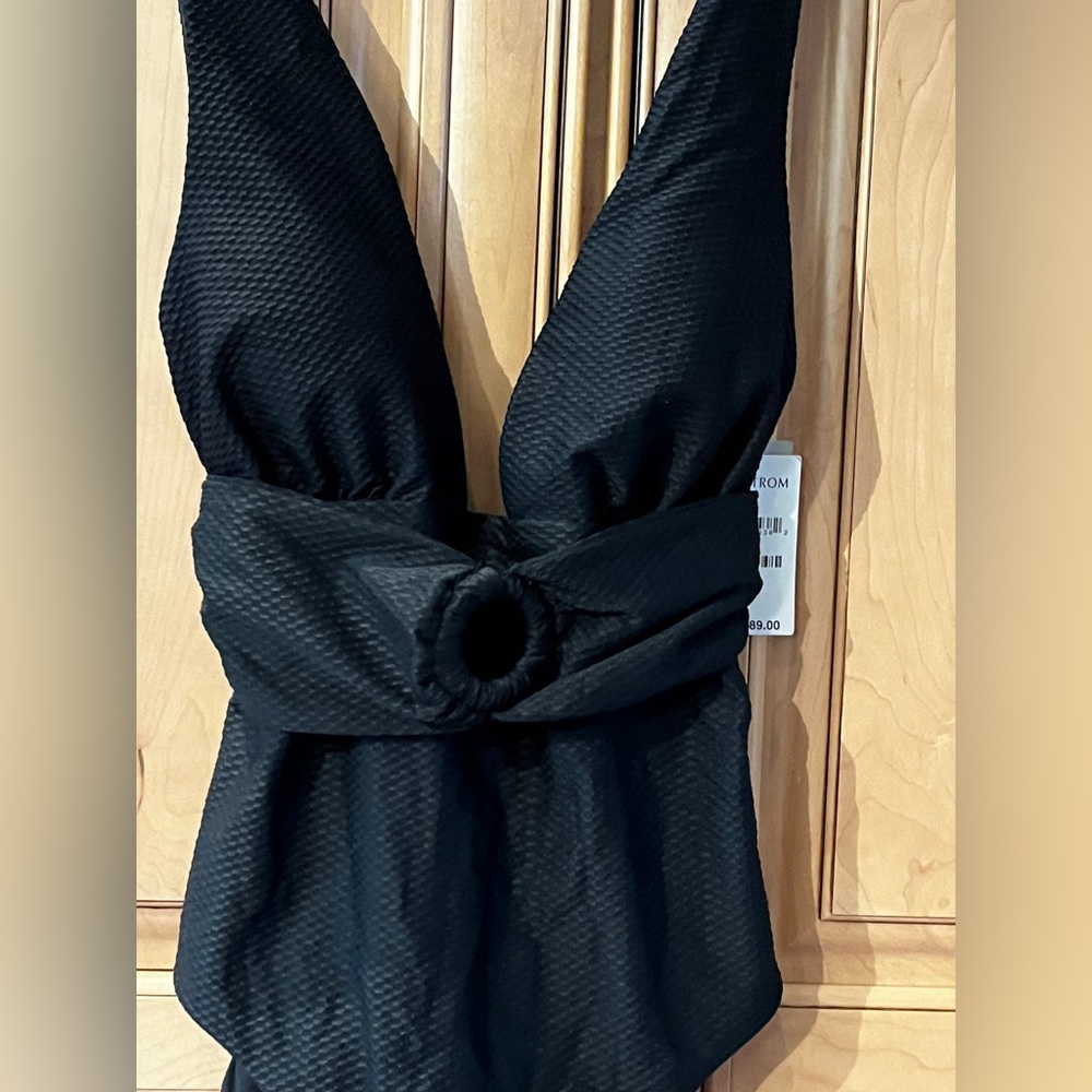 NWT Nordstrom’s Chelsea28 Belted One Piece Swimsuit - Picture 7 of 14